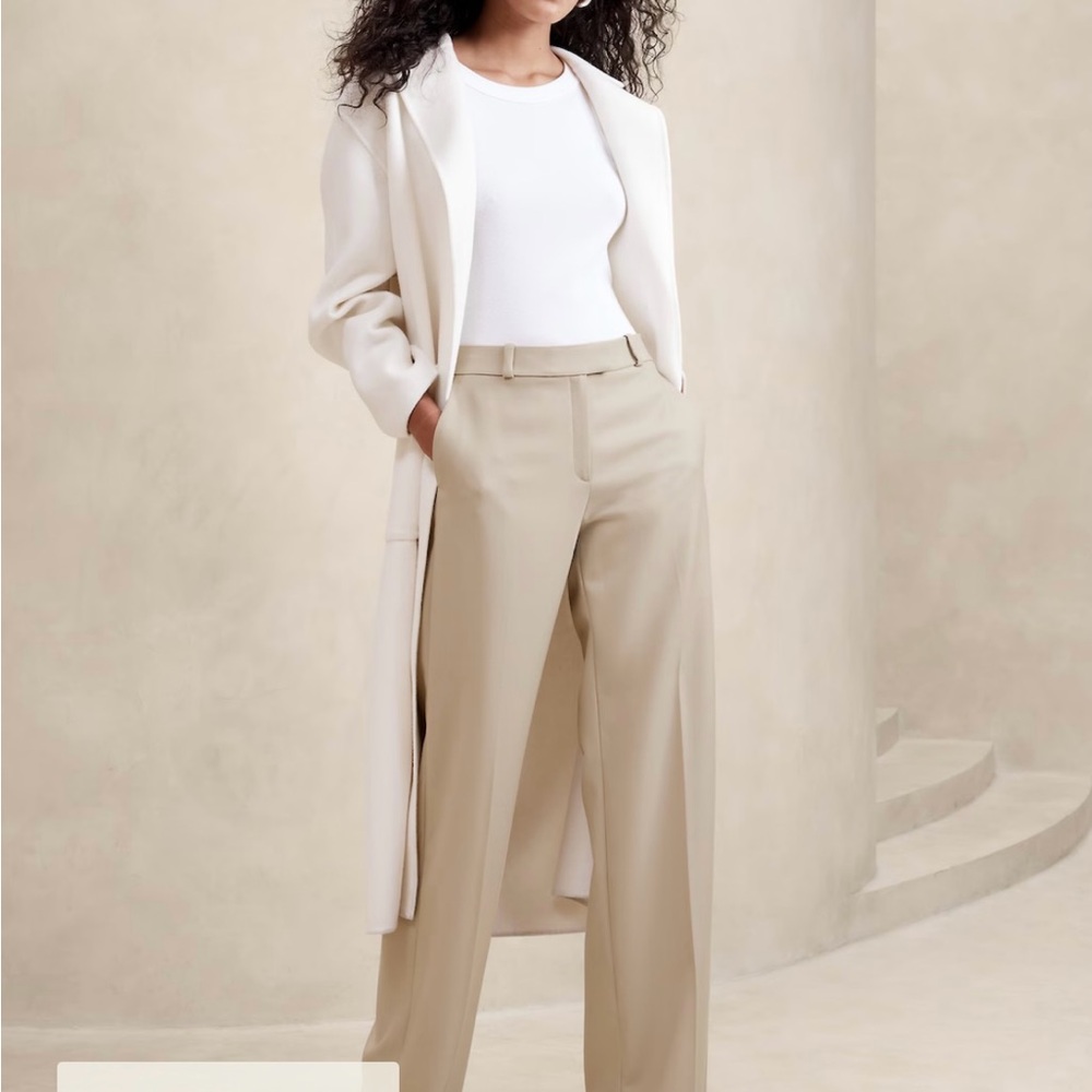 Banana republic size 2 trousers new never worn